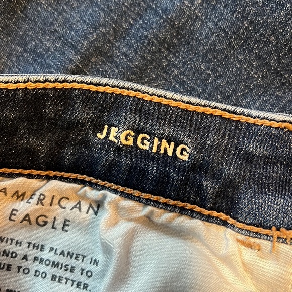 American Eagle Next Level Stretch Skinny Distressed Destroyed Jeggings Jeans - Picture 6 of 8